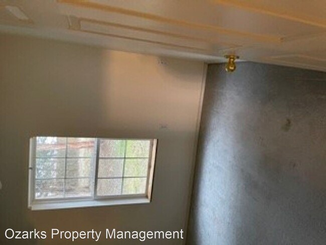 Building Photo - 3 br, 2 bath House - 335 EAGLE DRIVE