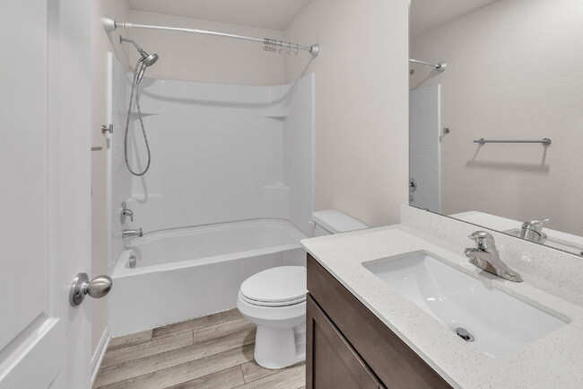 Building Photo - 4536 Skipador Dr