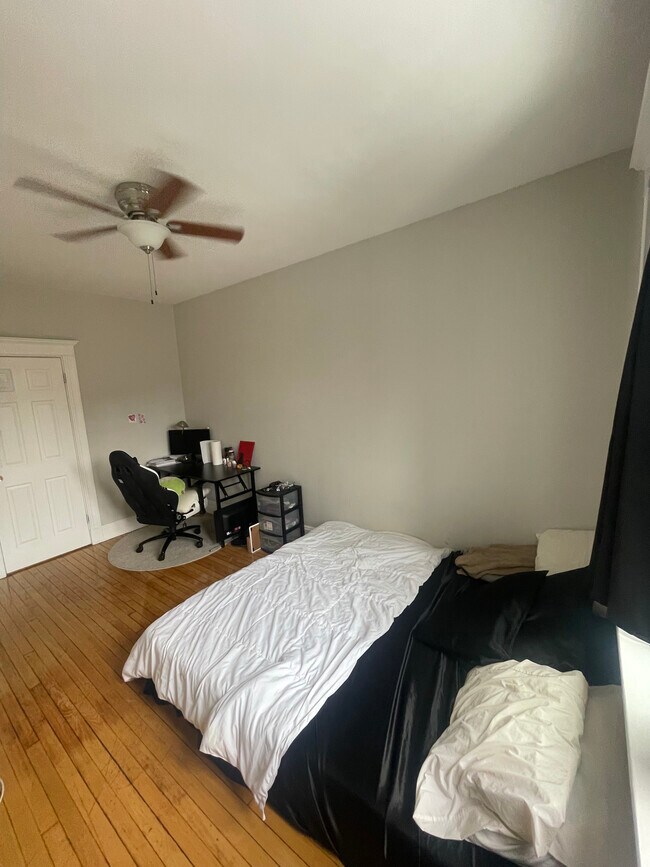 Building Photo - 8 Farrington Ave