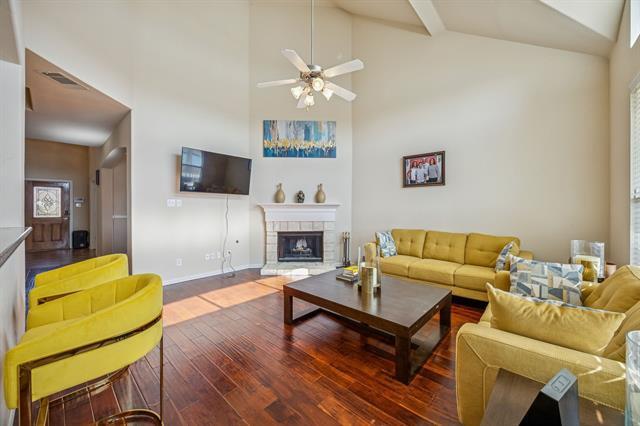 Foto del edificio - 5424 Childress Dr