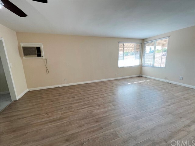 Building Photo - 767 Southview Rd