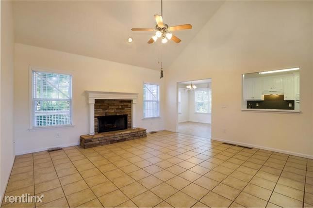 Foto del edificio - 5 br, 3 bath House - 3768 Kemp Ridge Road NW