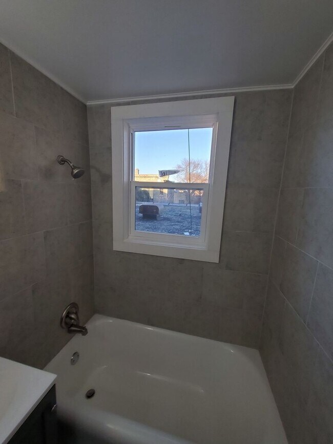 Foto del edificio - 614 6th St