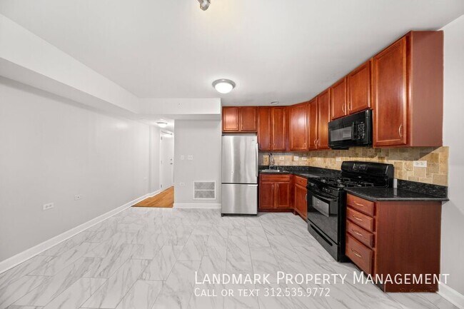 Foto del edificio - 509 E 44th St