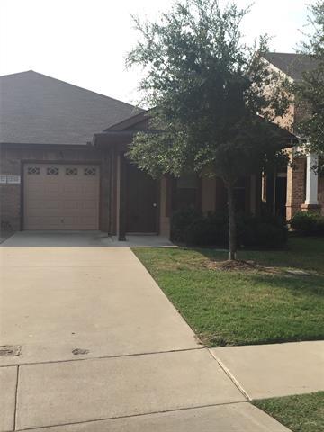 Foto principal - 2310 Wood River Pkwy