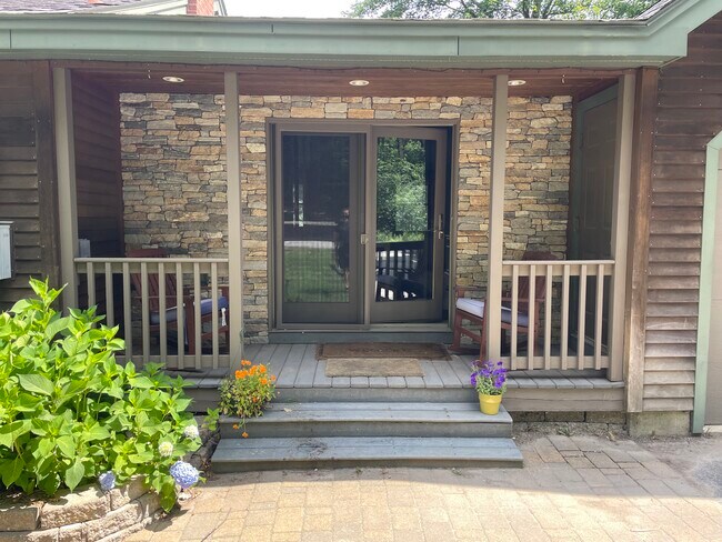 Building Photo - 23 Appleton Rd