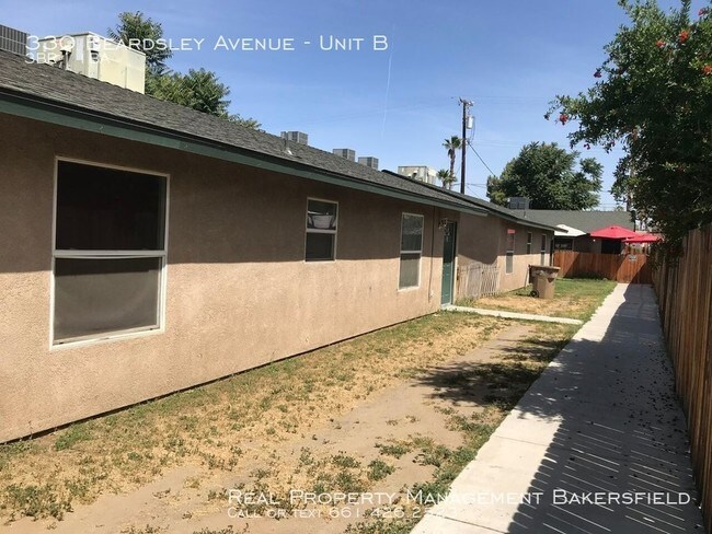 Building Photo - 330 Beardsley Ave Unit B