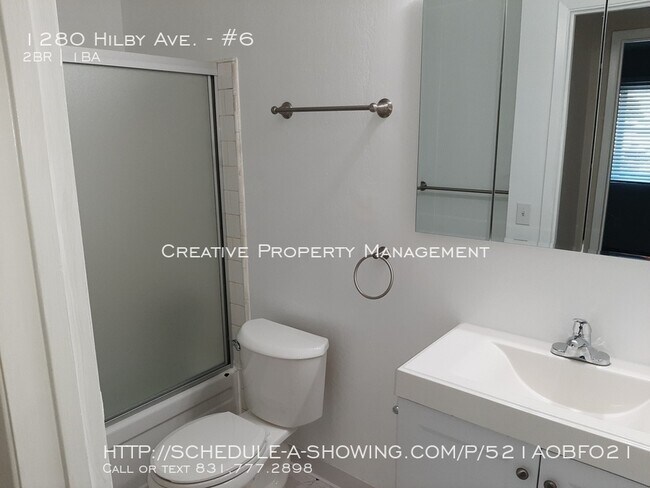 Building Photo - 2 Bedroom Apartment in Seaside, CA