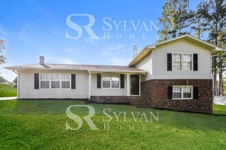 Building Photo - 180 Colonial Hills Rd