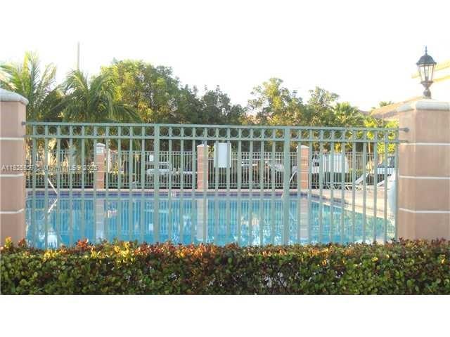 Foto del edificio - 2931 SE 13th Rd