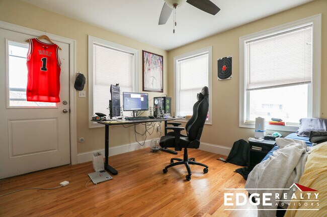 Foto del edificio - 54 Atkins St