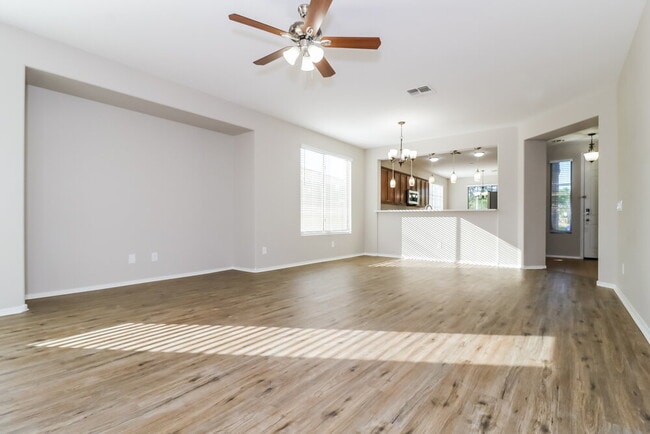 Building Photo - 15119 W Banff Ln