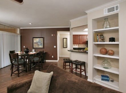 Foto principal - 3531 Travis St