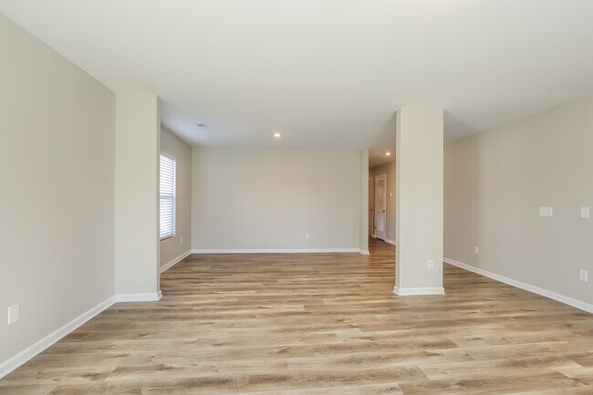 Foto del edificio - 2407 Heritage View Ln