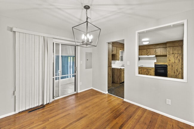 Foto del edificio - 2022 Northglen Dr