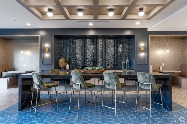 Interior Photo - The Jayne