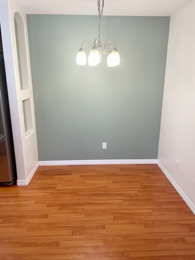 Foto del edificio - Upscale Condo in Clairemont