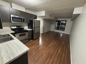 Building Photo - 251 Erb St. W