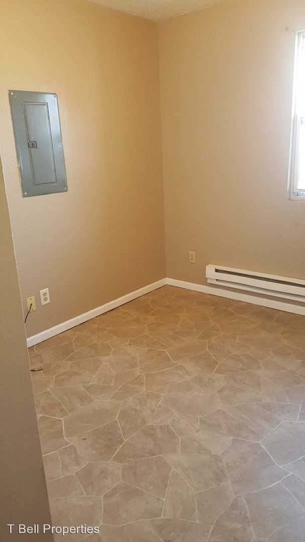 Building Photo - 2 br, 1 bath Apartment - 501 Grandview Ave