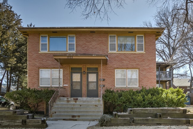 Building Photo - 1025 E St
