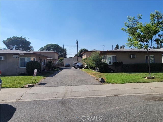 Primary Photo - 321 N Beverly Ct