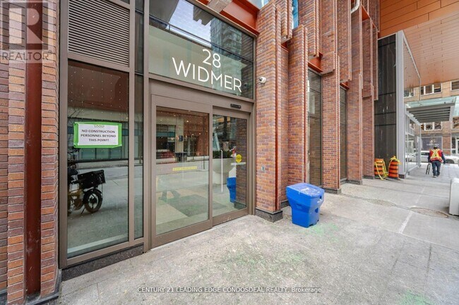 Building Photo - 28 Widmer St