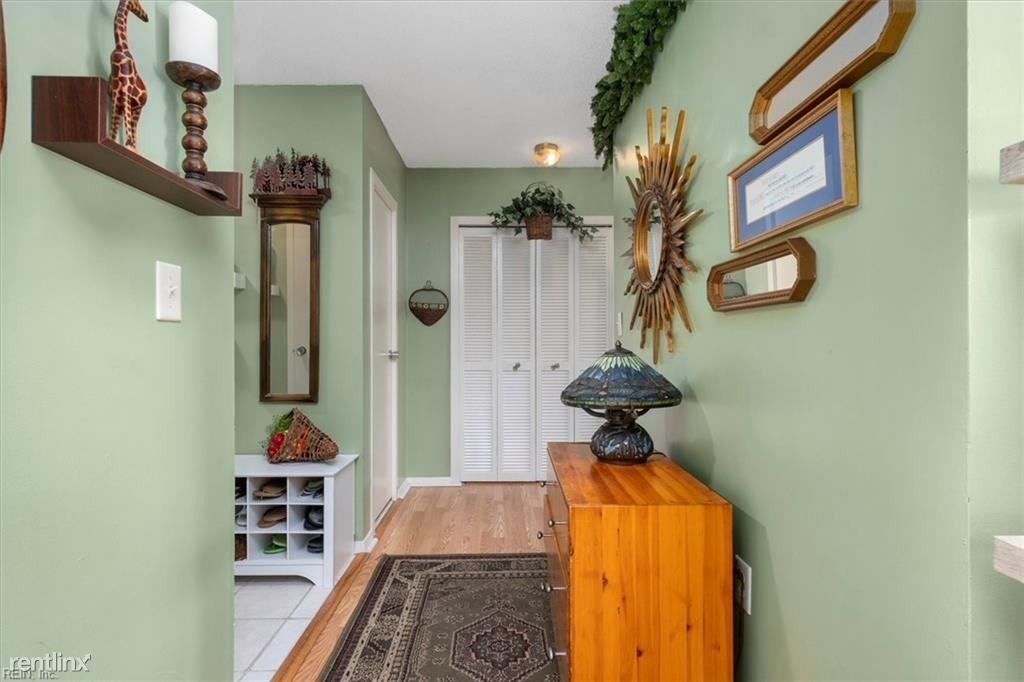 Primary Photo - 1 br, 1 bath Condo - 1 Crawford Pkwy Apt 405