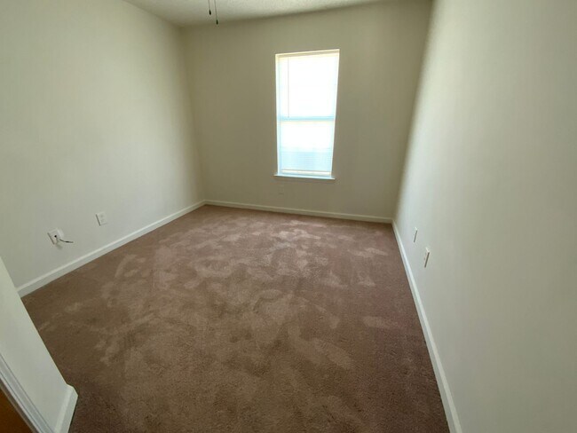 Building Photo - 49 Bert Road Apt A,B,C
