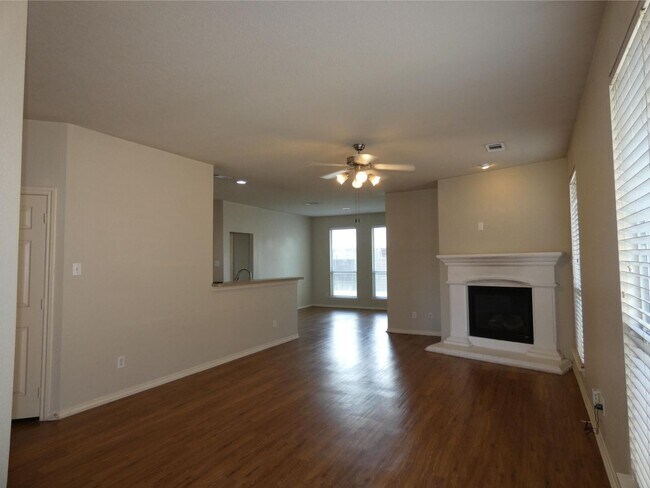 Foto del edificio - 2128 Haylee Dr