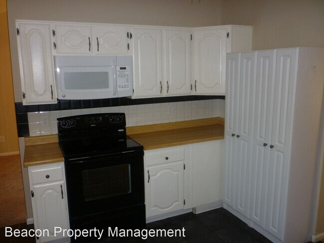 Building Photo - 4 br, 3 bath House - 7201 N Hyperion Way