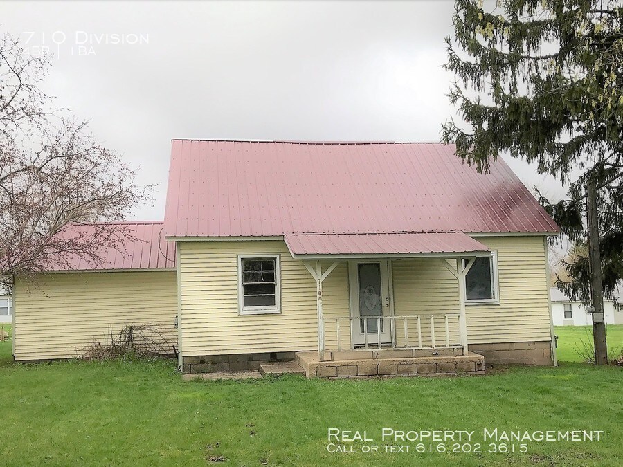 Primary Photo - 710 Division St