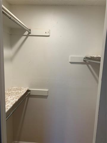 Foto del edificio - 4126 Greenway Dr