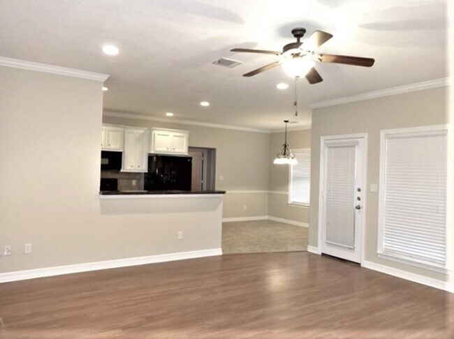 Foto del edificio - 12424 Red Stag Ct