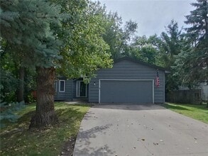Building Photo - 54 Rosewood Dr