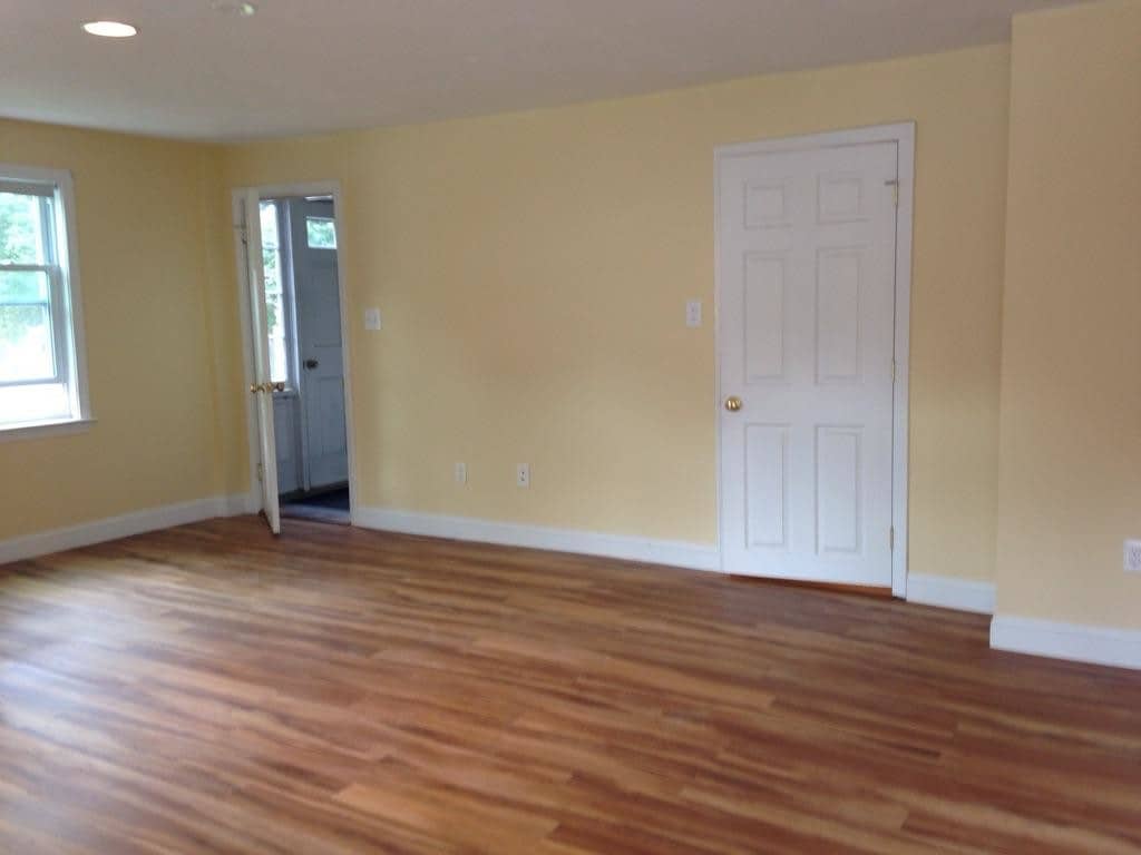 49 Main St, Topsfield, MA 01983 Apartments in Topsfield, MA