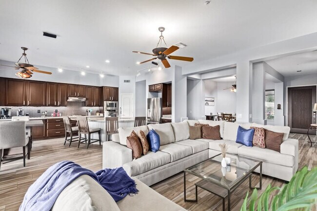 Foto del edificio - 11020 N 138th Way