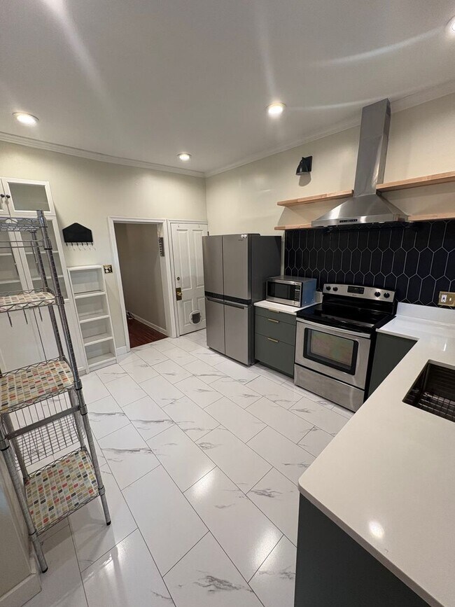 Foto del edificio - Beautiful 3 Bedroom on Susquehanna