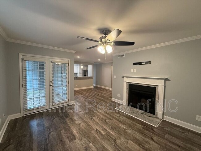 Photo - 4021 Whirlaway Ct Apartment