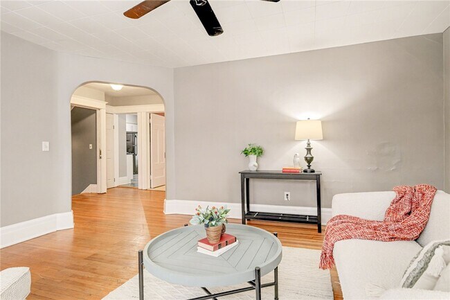 Foto del edificio - 30 Shepard St