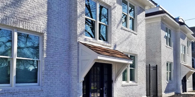 Building Photo - 4300 Junius St