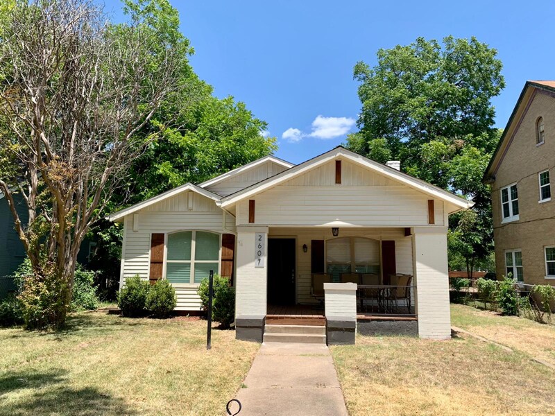 Primary Photo - 2607 Fort Ave
