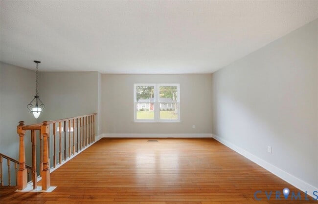 Building Photo - 5712 Willowbranch Dr