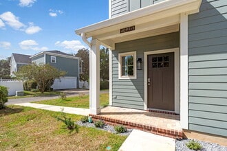 Building Photo - 4091 Ivy Green Trl