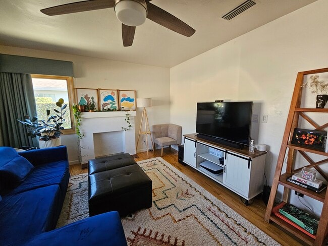 Building Photo - 11164 Piggott Dr