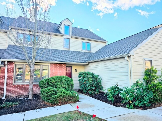 Building Photo - 11 Ingham Way