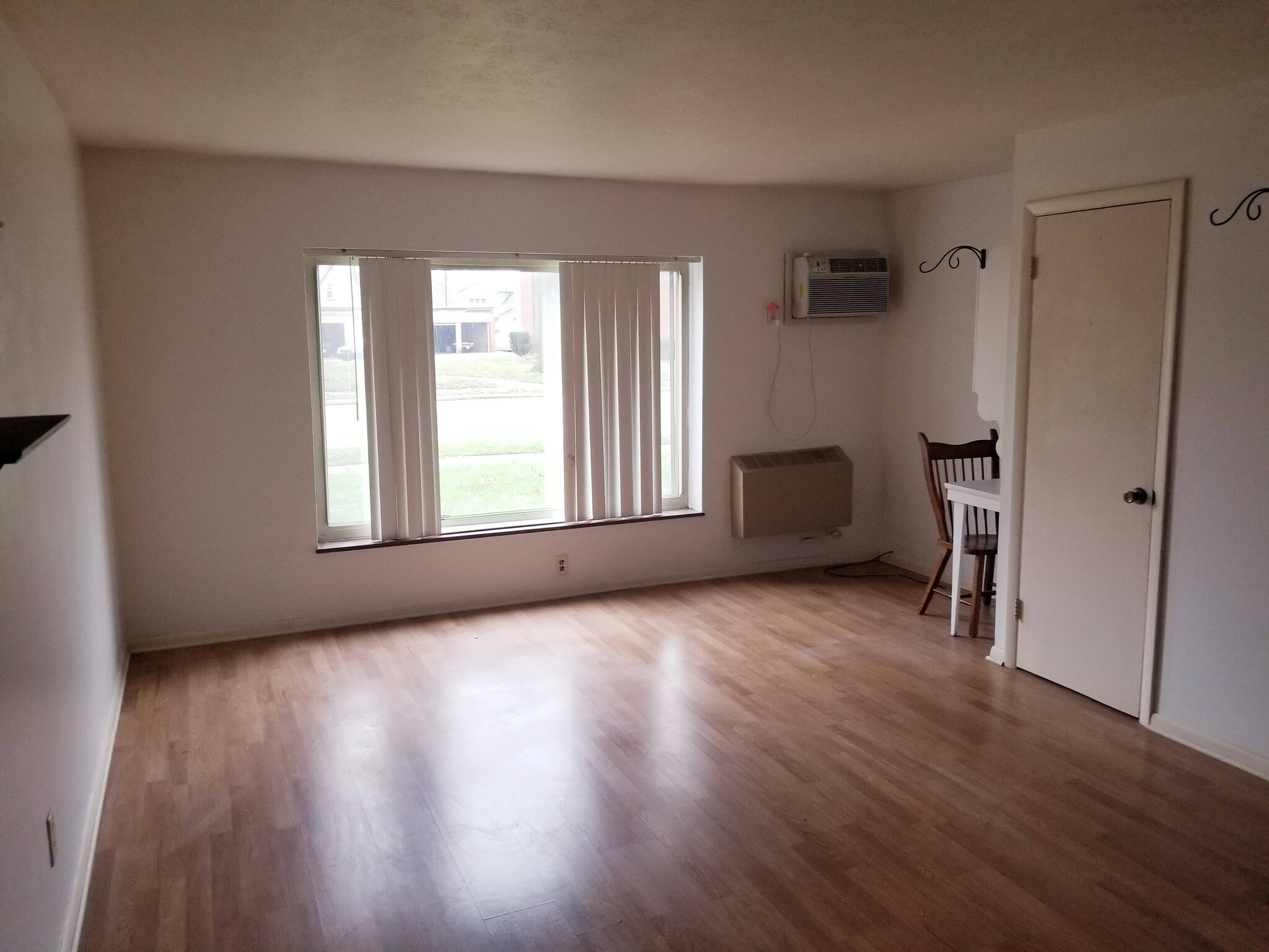 Kamms Premiere Apartments – photo 4