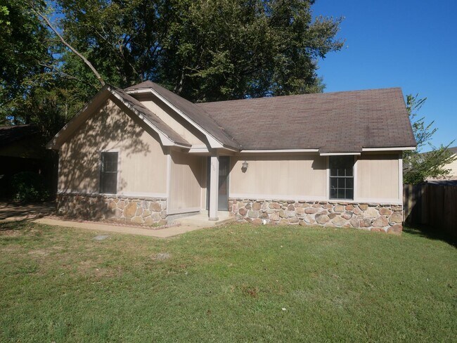 Foto del edificio - 850 Pinestone Pl