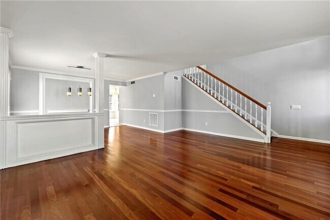 Foto del edificio - 3744 Misty Wood Dr N W