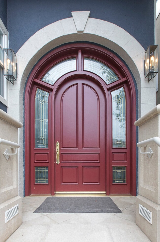 Foto del edificio - 180 Dorantes Ave