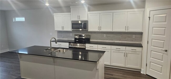 Photo - 516 S Benchmark Ln Apartment